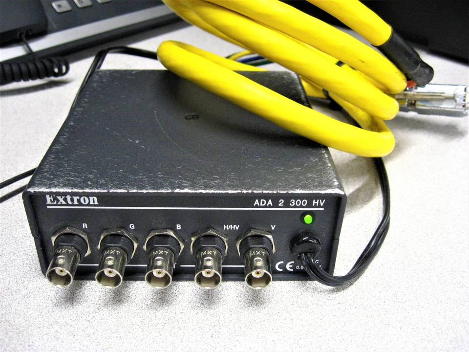 Extron ADA 2 300 HV RGB H/HV V Distribution Amplifier w/ Chroma III+ RGB Cable - Image 3 of 4
