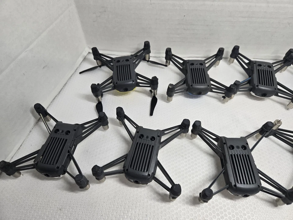 DJI Tello Minidrone Quadcopter LOT -White Camera Drone 11 Drones only FOR PARTS) - Image 4 of 4