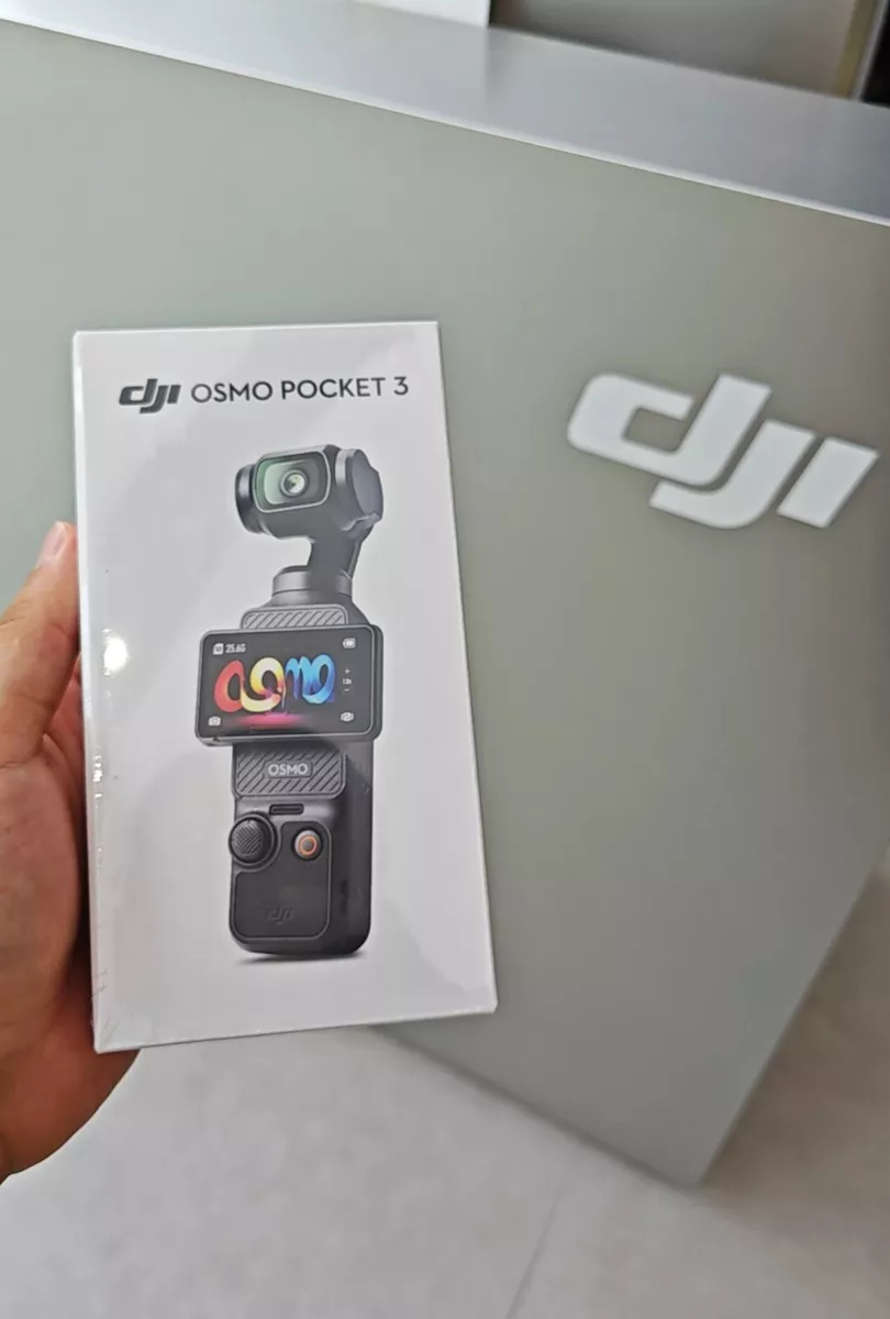 DJI Osmo Pocket 3 3-Axis Gimbal Stabiliser Camera Black With Box (New)