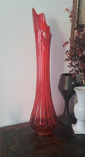 Mid Century L.E. Smith Simplicity Red Amberina 25" Swung Art Glass Stretch Vase