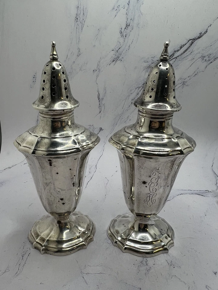 Salero y pimentero vintage de plata esterlina Webster Company grabado “JCH” Foto 2 de 4