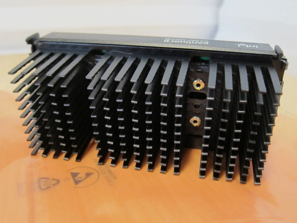 NOS 1x Intel Pentium II 350Mhz SL2S6 Slot 1 CPU with Heat Sink Tested & Working! - Image 4 of 4