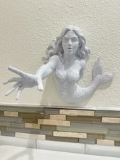 Mermaid Reaching Hand 9x9x7 Wall Mount Hanging Sculpture Art Fantasy Ocean Decor