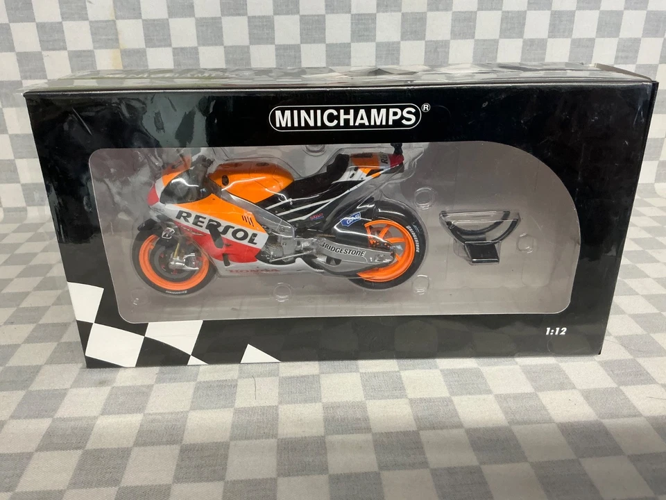 MINICHAMPS 1/12 REPSOL HONDA  RC213V MARC MARQUEZ MOTO GP 2014 - Image 3 of 4
