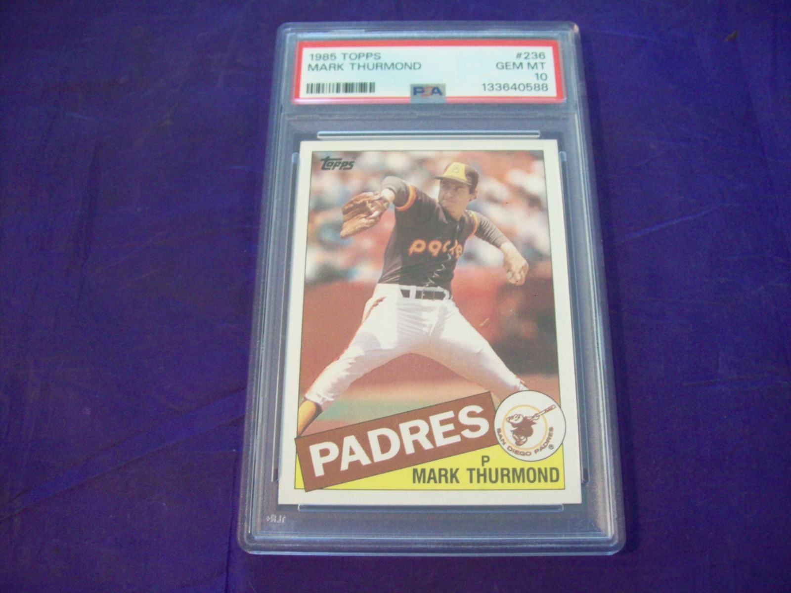 1985 TOPPS #236 MARK THURMOND PSA 10