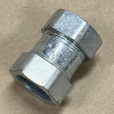 Hubbell RACO 2923 3/4'' Steel Compression EMT Coupling Zinc Electroplated Steel