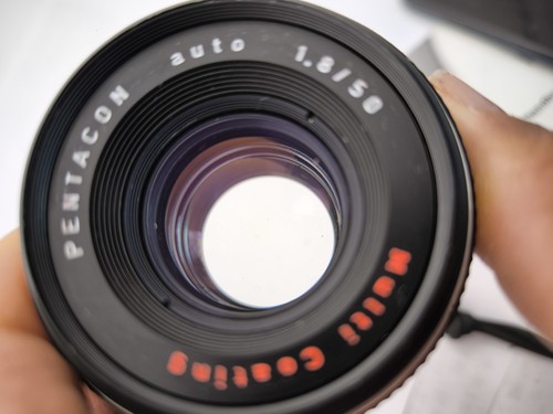 KW 50mm F/1.8 Pentacon Electric M42 Schraubfassung Manuelles Fokusobjektiv - Imagen 3 de 9