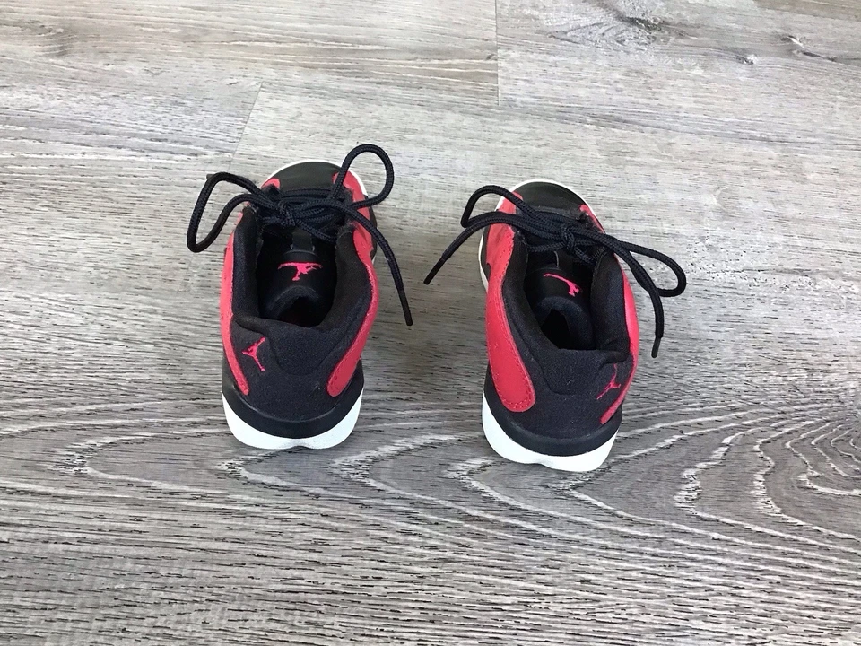 Nike Air Jordan 13 Talla 10C Retro Bajo PS "Very Berry" Zapatos DA8017-061 Tenis Foto 3 de 4