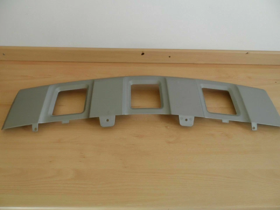 TABLIER PROTECTION DE PARE CHOCS AVANT MERCEDES CLASSE M ML W164 A1648850222  - Photo 3/4