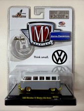 Máquinas M2 1960 VW Microbus 15 Ventanas EE. UU. Modelo Chase Edición Limitada 1:64