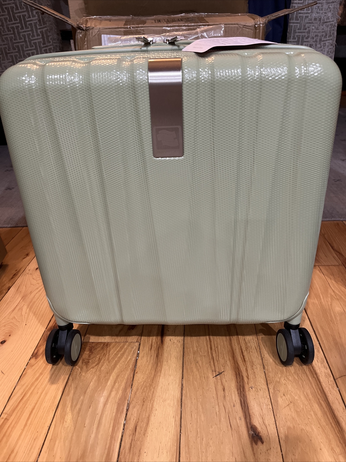 Hanke Carry On Luggage Suitcase with Wheels 16in Spinner Luggage Green New-image