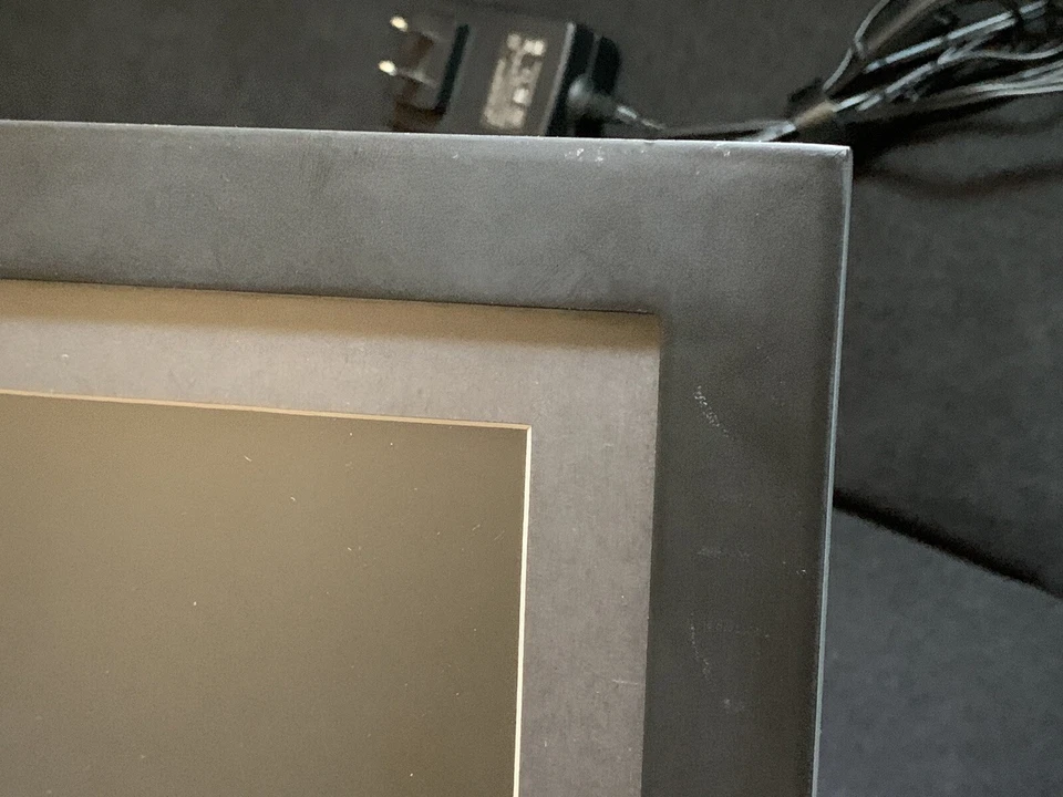 🖼️Polaroid XSA-00751A 7" LED Ebony Frame w/ Power Adapter Used - Image 2 of 4