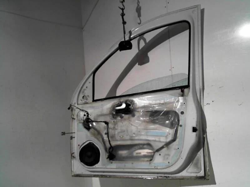 Porte avant droit OPEL COMBO C PHASE 2 13227381 - Photo 2/4