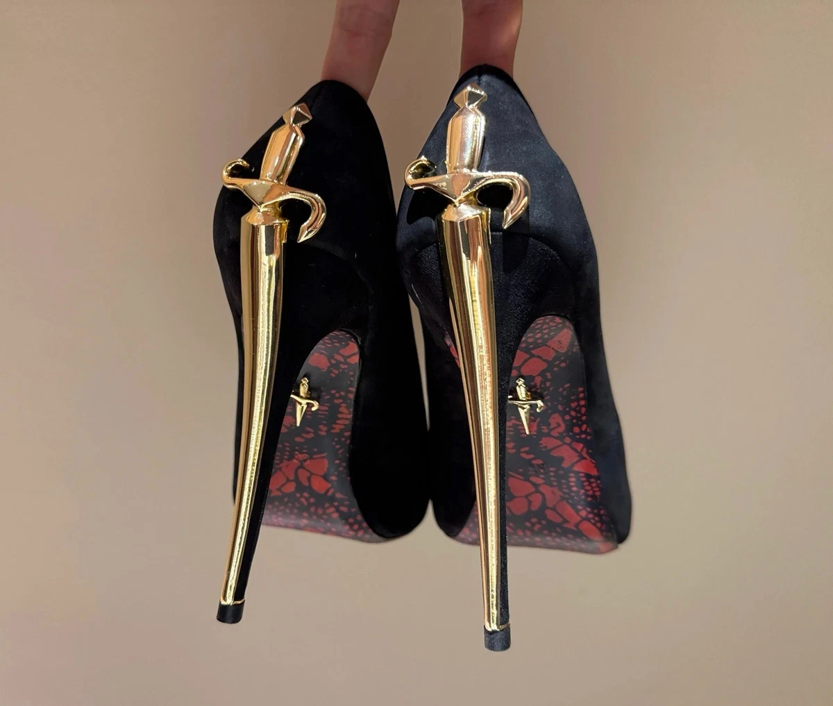 Steve Madden Sandali Con Tacco A Blocco Donna – Modello Gianni – Colore Nero, Tacco 10,8 Cm – Suola In Gomma Sintetica