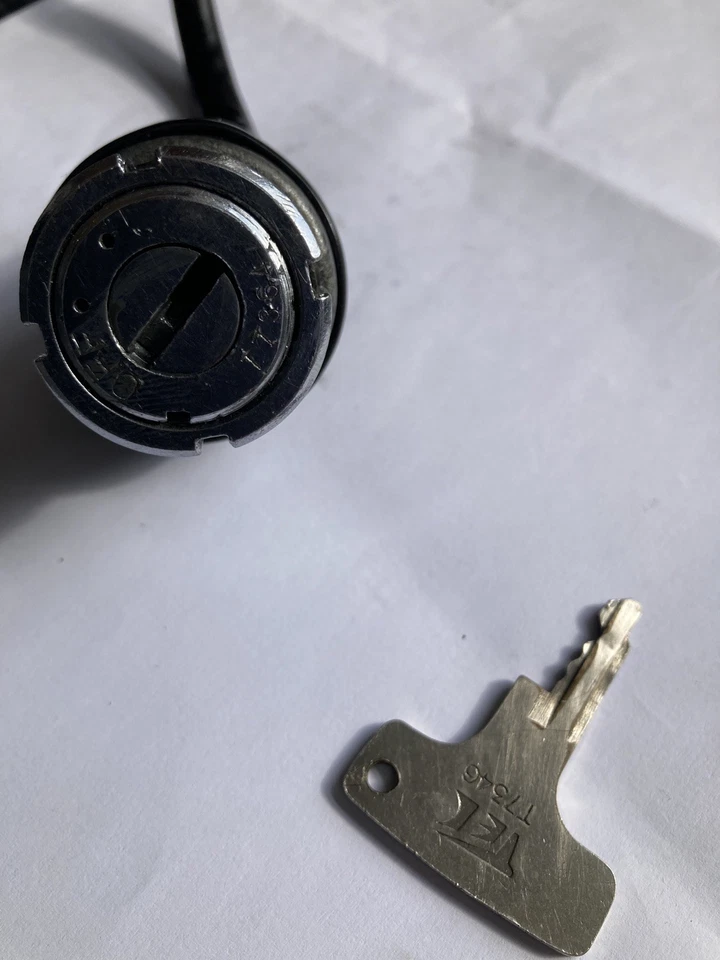 Interruptor de encendido barril y llave Honda CB450 CL450K DOHC 1970-1974 Foto 2 de 4