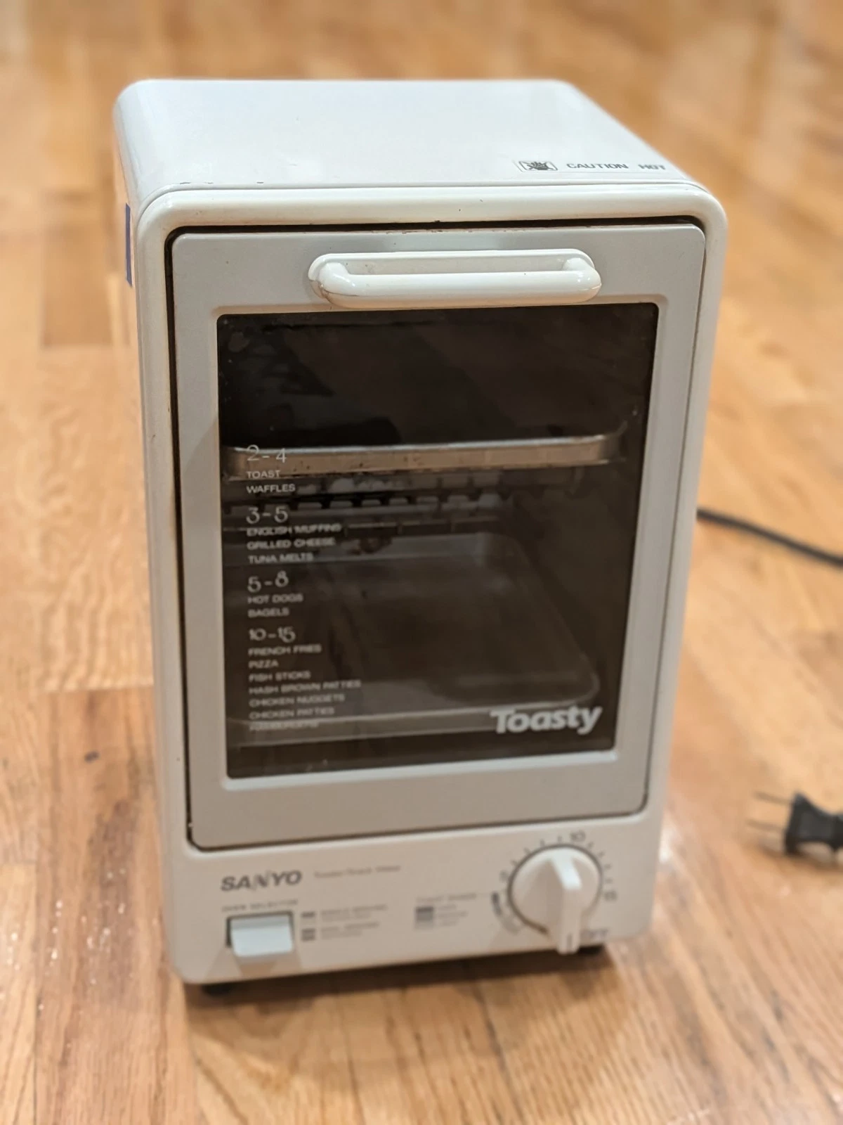 Rare Vintage Sanyo Toasty Oven Snack Maker SK-3G SK3G Two Racks
Opens in a new window or tab