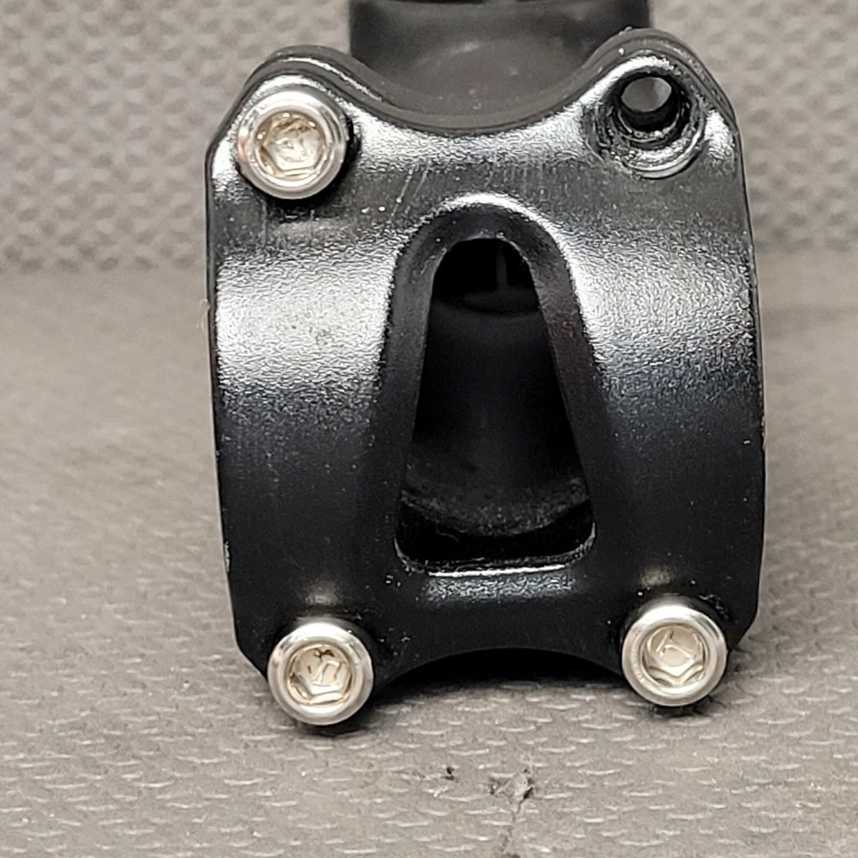 Vástago elevador Cannondale E5 5° 120 mm 31,8 x 11/8" MTB negro falta 1 tornillo Foto 3 de 4