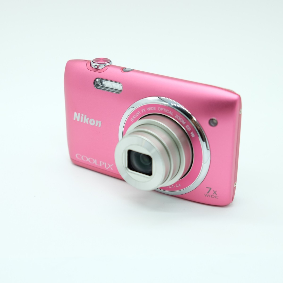 NIKON COOLPIX S3500　ピンク Nikon Coolpix S3500 Compact Digital Camera - Pink (20MP, 7x