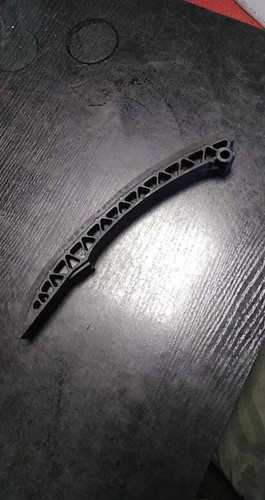 MERCEDES-BENZ Vito Steuerkettenführung 611.980 2.2CDI A6110520016