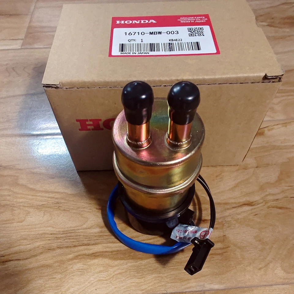 For Honda CBR600F4 CBR600 F4 1999 2000 / Fuel Pump 16710-MBW-003 Fuel Pump Foto 2 de 4