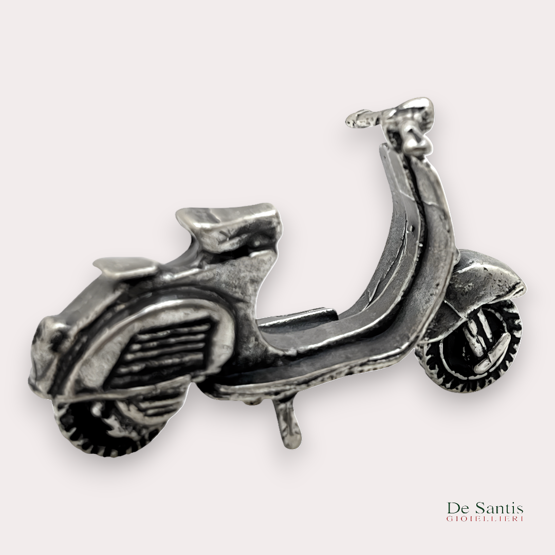 Vespa moto d'epoca oggettistica in argento modellino Piaggio