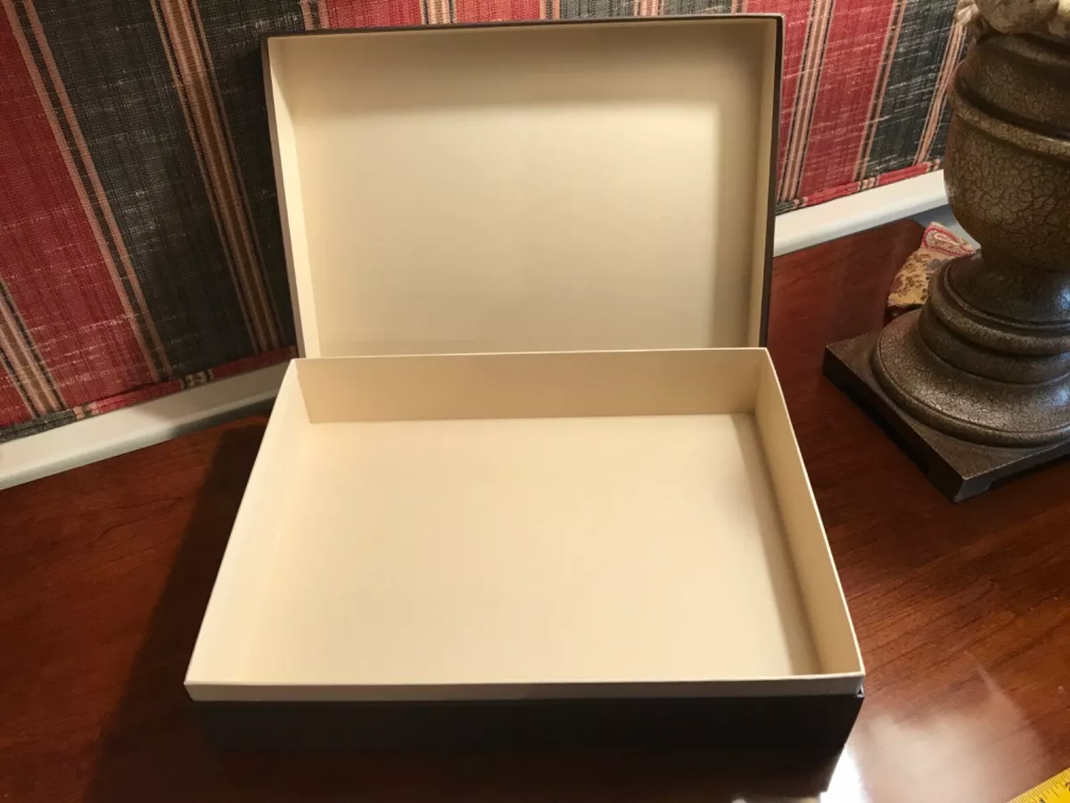 Auténtica caja de regalo VACÍA de Louis Vuitton Caja LOUIS VUITTON