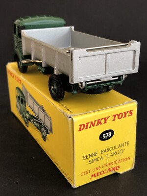 Dinky Toys 578 Simca Cargo Benne Basculante Jantes Concaves