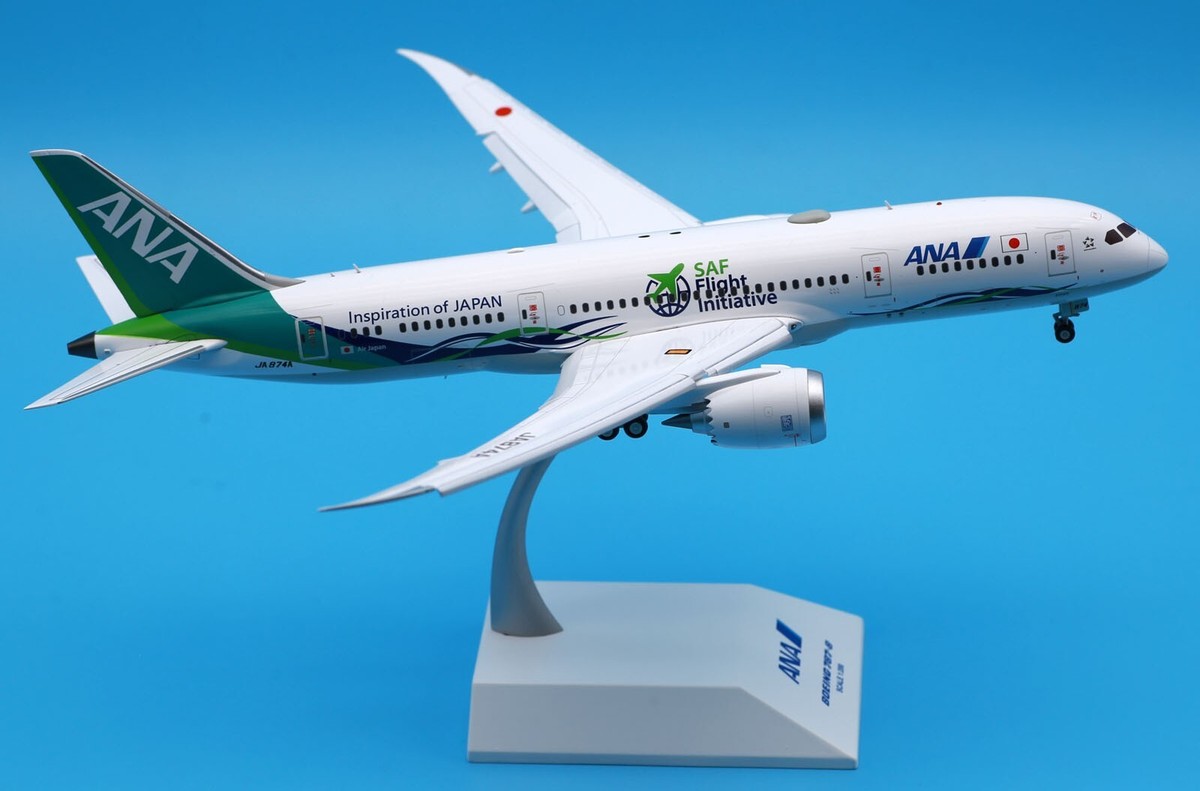 JC Wings 1:200 ANA Boeing 787-8 Diecast Aircraft Jet Model