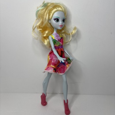 2016 Monster High Cheerleader Lagoona Blue Daughter of A Sea Monster Doll 