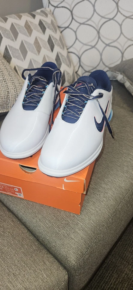 Nike Golf Victory Tour 4 NRG Size 11.5 Brand New - Image 2 of 4