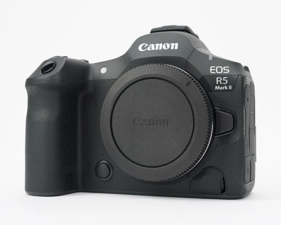 Canon EOS R5 Mark II, photo 4 of 5