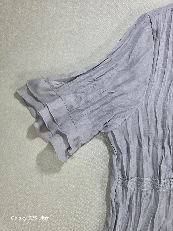 Mujer XL Top Gris Encaje Volantes Arrugado Hada Victoriano Femenino Colección NY Foto 4 de 4