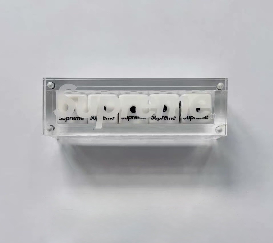 Supreme white Dice Set Magnetic Acrylic Case FW11 Rare | eBay