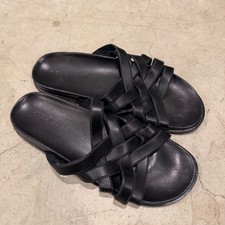 COLE HAAN Black Feathercraft Cross Strap Sandals 9 M