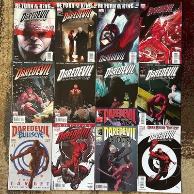 Lot of 13 Daredevil by Ed Brubaker, Kevin Smith, Frank Miller 2009 Marvel Comics