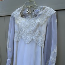 Vintage Wedding Dress Victorian Lace Sheer Full Sleeve Train Size Small - Read