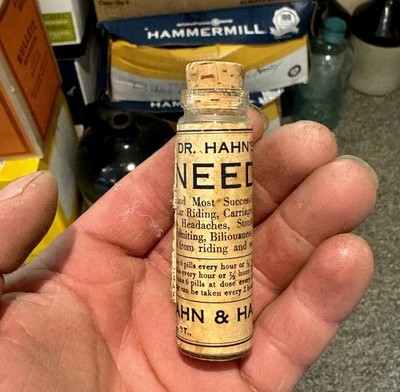 Dr Hahn s U-Need-It Baltimore MD Rare Small Labeled Tube Medicine Bottle Nice