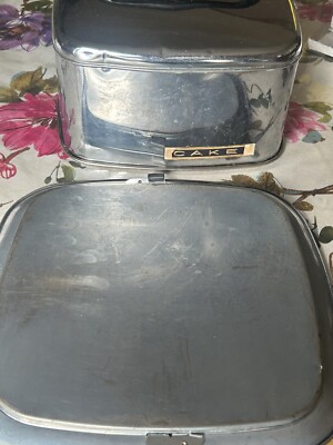 Vintage Lincoln Beautyware Cake Pan Square Cover Serving Carrier