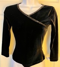 GK BLACK VELVET LADIES SMALL BLACK FOIL TRIM SKATE DANCE CASUAL CROP TOP Sz S