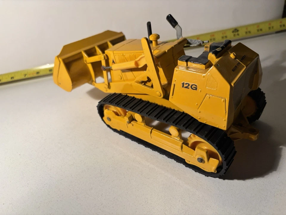 Ertl  ALLIS CHALMERS  12G Crawler Loader 1/16 Diecast #198  1967 ESKA NICE CLEAN - Image 3 of 4