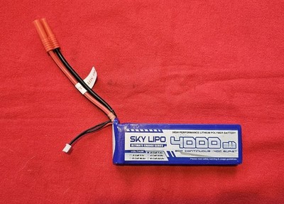   High-Performance RC Power Pack!   Sky Lipo 7.4V 4000mAh 2S 20C Li-Po Battery