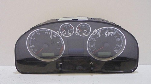 VW PASSAT B5 3B2 Kombiinstrument 3B0920926 1.8 Benzin 92kw 2001 31860473