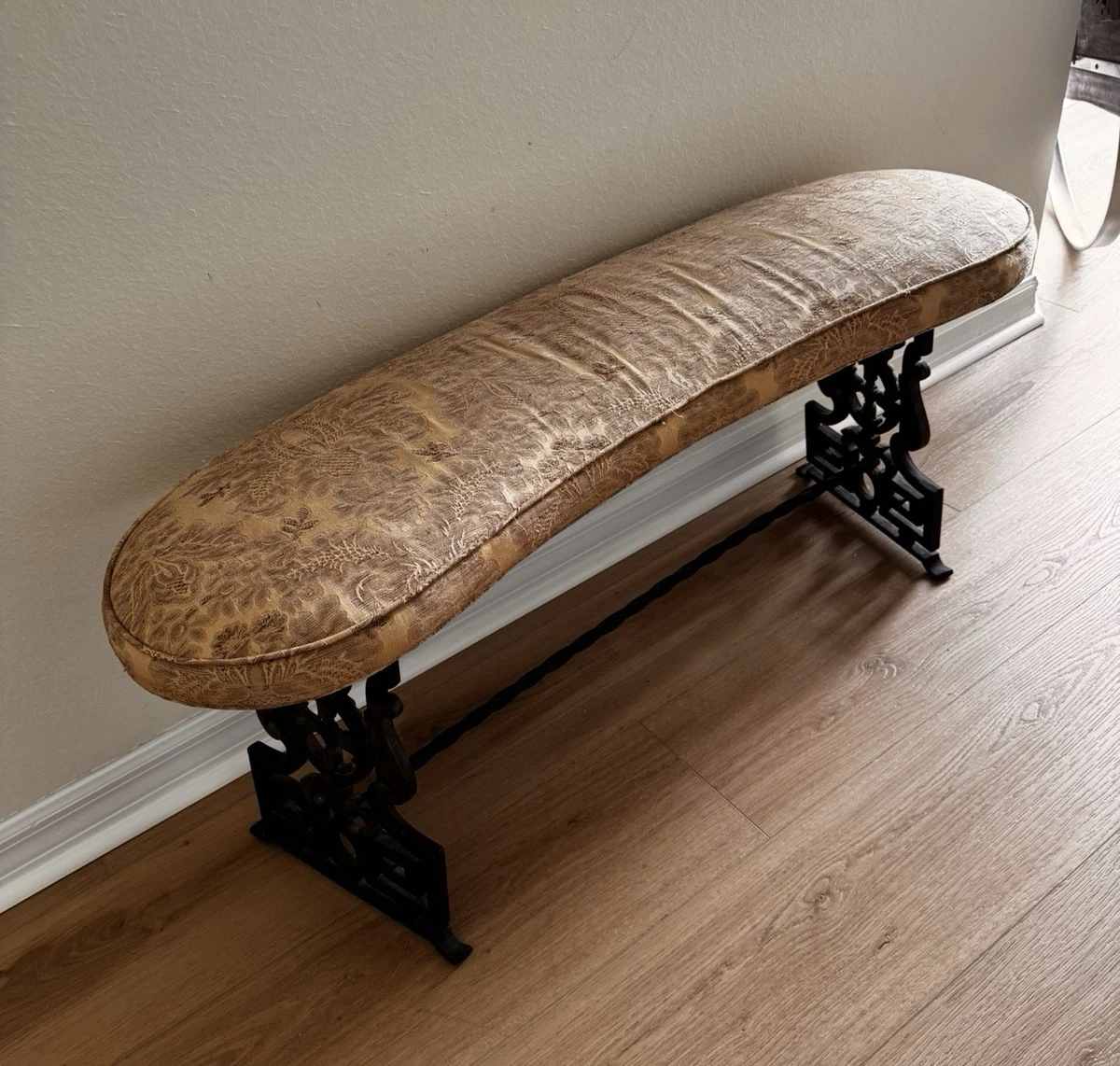 Iron Antique Benches 1920-1949 Time Period Manufactured Antique