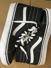 VANS 8M/9.5W SK8-HI BLACK/WHITE New. No Box.