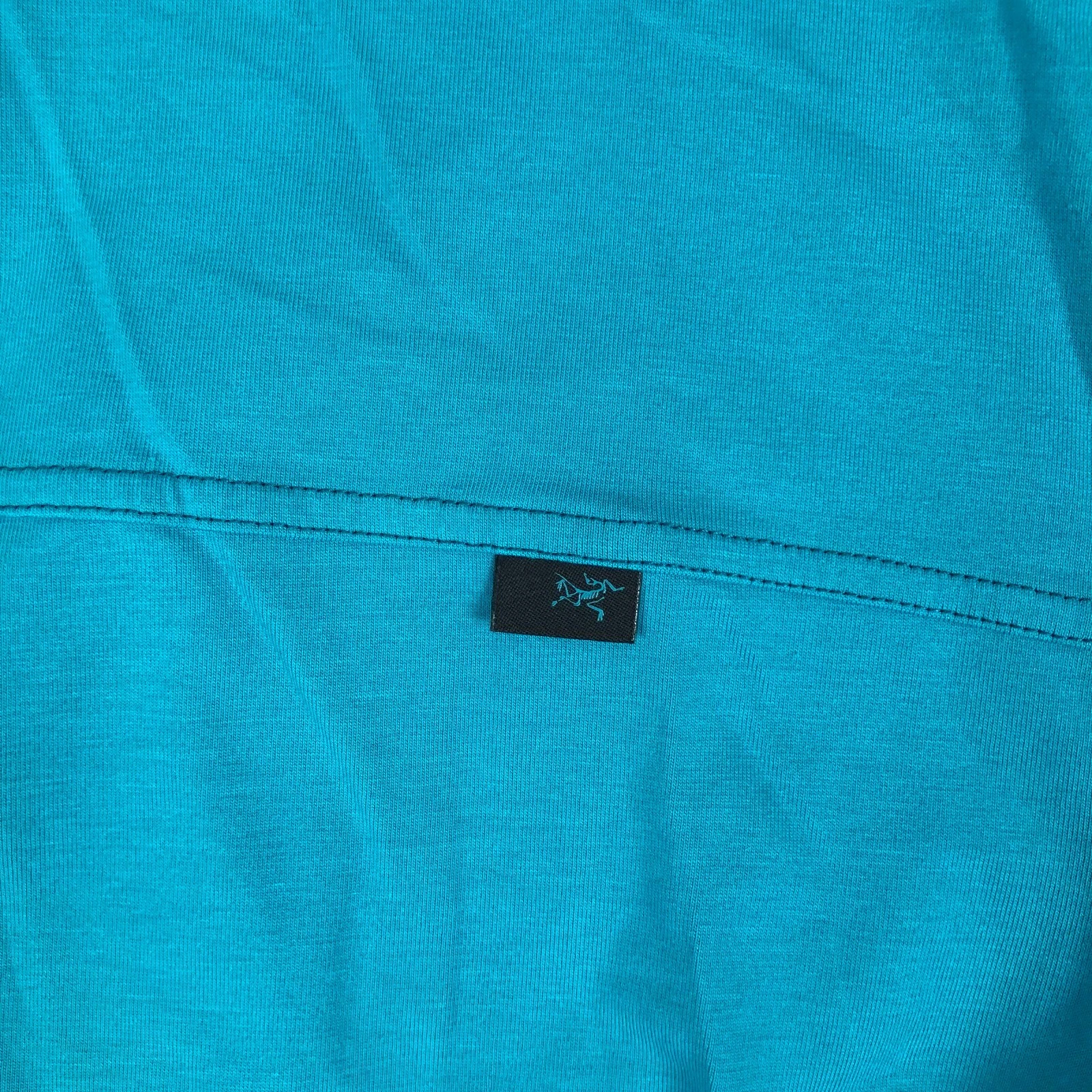 arcteryx captive relaxed fit performance stretch shirt
