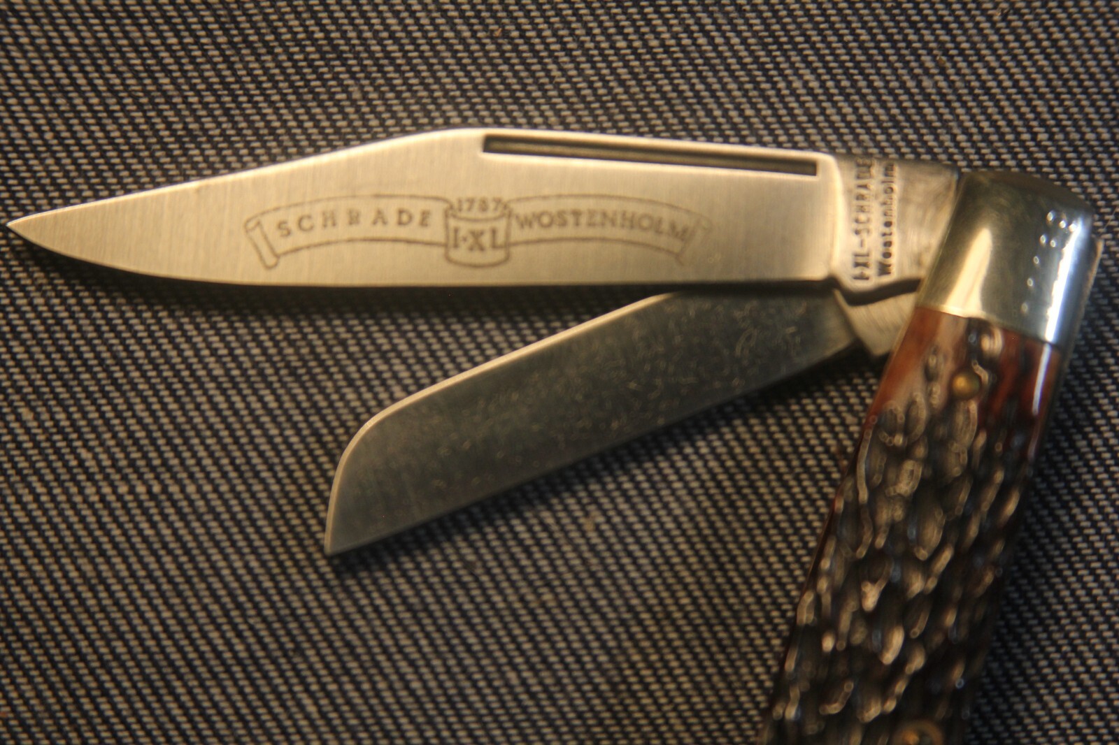 Picture 3 of 8