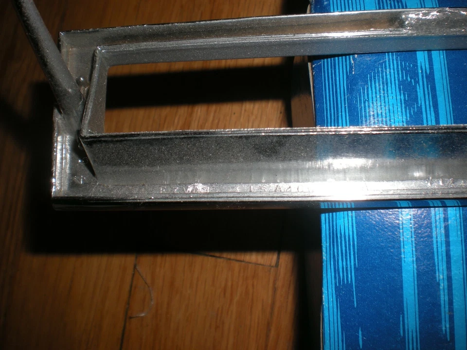 Nuevo de Lote Antiguo 1980 1981 Lincoln Town Car Marcador Lateral Bisel Derecha E0VY-15A440-C Foto 3 de 3