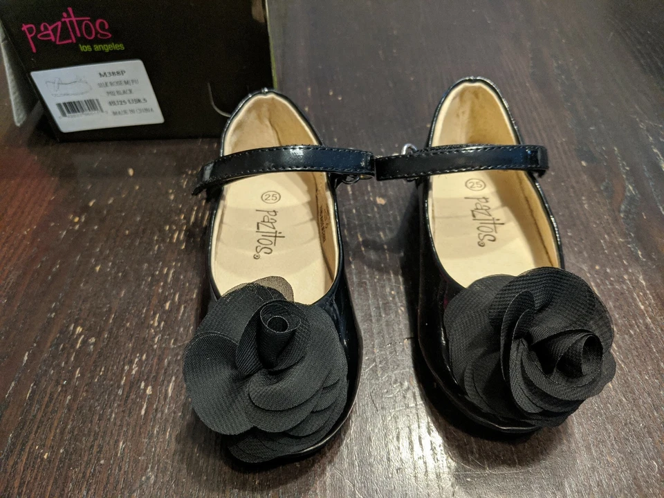 Nuevo en caja Pazitos Silk Rose charol negro Mary Janes talla 8,5 niña Foto 2 de 4