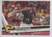 2017 Topps Mother's Day Hot Pink 25/50 Felipe Vazquez Felipe Rivero #353 w6m