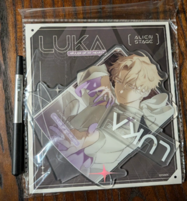 Official Alien Stage Sweet Dream Cafe Half Bust Acrylic Stand